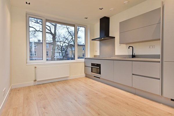 Medium property photo - Van Musschenbroekstraat 81, 2522 AJ Den Haag